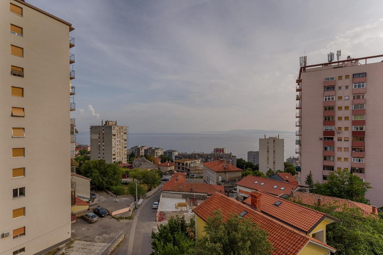 Two Bedroom Apartment Paris Rijeka Eksteriør bilde